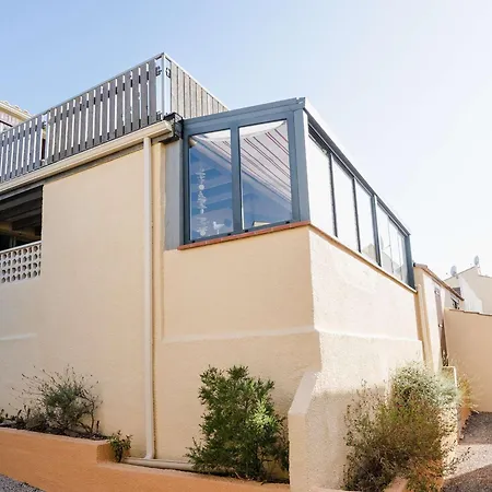 Pavillon Confortable A Narbonne-plage Avec Piscine Et Parking Prives - Fr-1-409-203 *